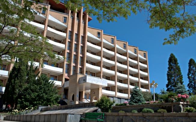 Pansionat 1000 STARS Hotel
